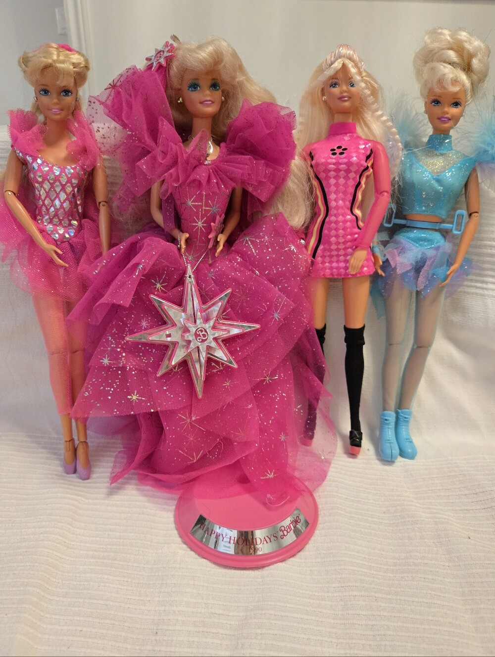LOT OF 4 VTG 90s Barbies Happy Holidays, Ballerina, Olympic Skater & Beyond Pink